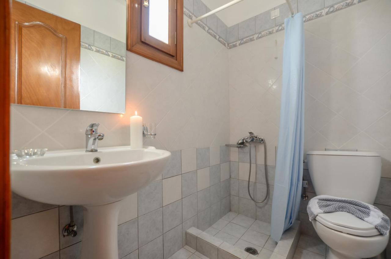 Agia Anna  Dolphin Studios מראה חיצוני תמונה